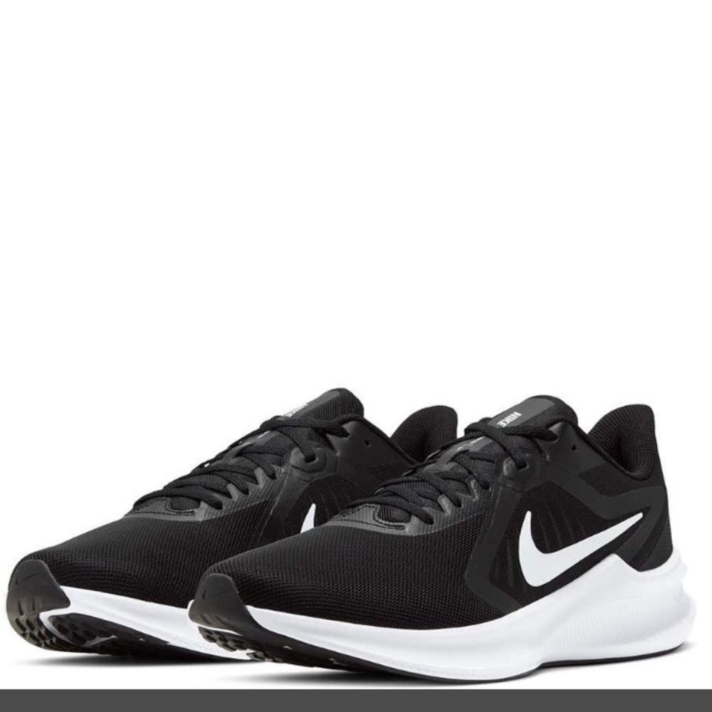Nike Downshifter Lightweight shoe